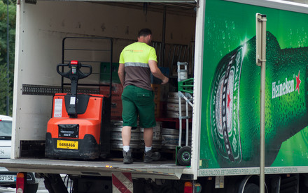 Hydraulic Tailgate & Semi Trailer